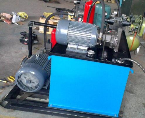 <a href=http://www.sqhf.com.cn/news_article?news_id=108>液壓設(shè)備</a>